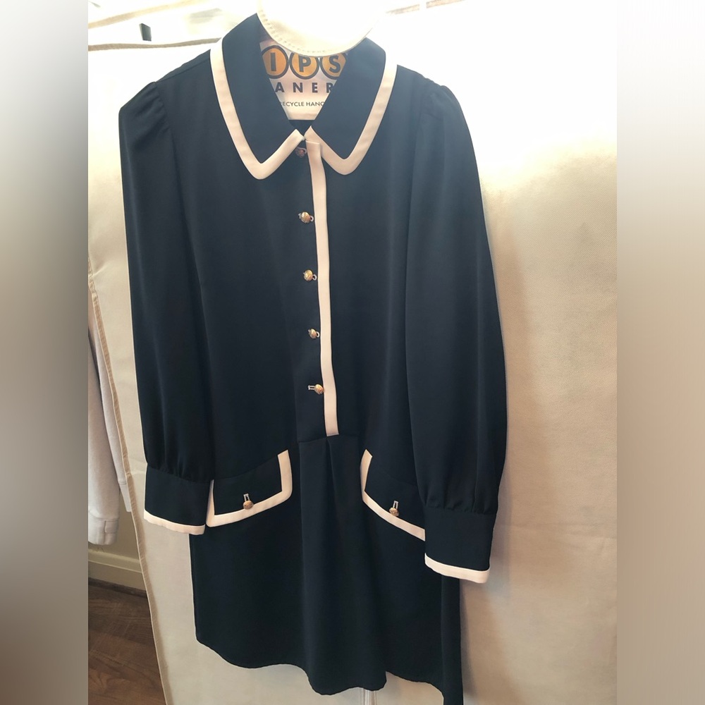 Tuckernuck Women's MEDIUM, Everly Shirt Dress - Navy/White - Picture 3 of 11